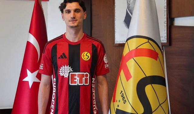 Bursaspor altyapısından yetişen Ertuğrul Kurtuluş, Eskişehirspor’a transfer oldu