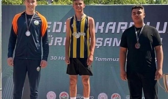Osmangazi’nin genç atletleri Eskişehir’i salladı