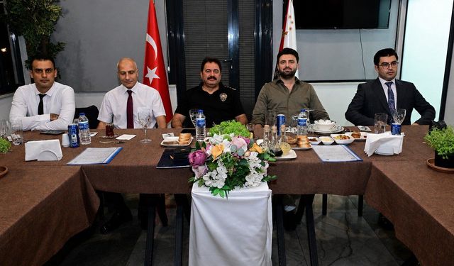 Bursaspor yönetimi ve taraftarı Emniyet'le buluştu