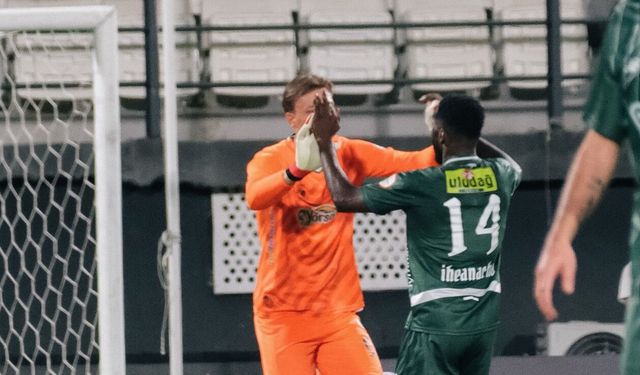 Kelechi Iheanacho'dan genç kaleci Kerem'e destek