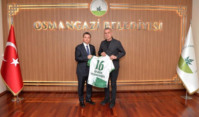 Erkan Aydın’dan İbrahim Hacıosmanoğlu’na Bursaspor forması