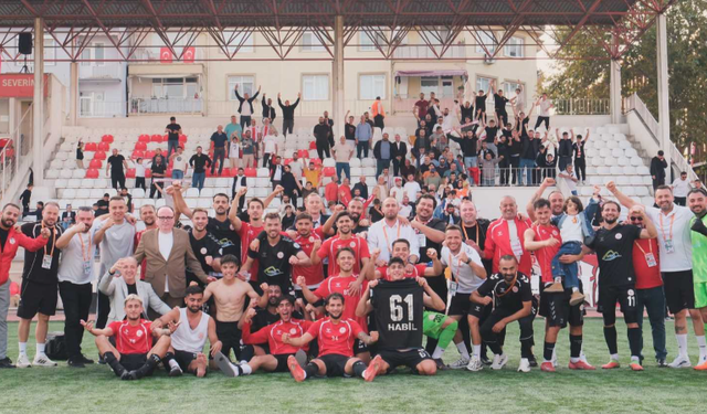 Gemlik Sümerbey 10 kişiyle liderliği bırakmadı