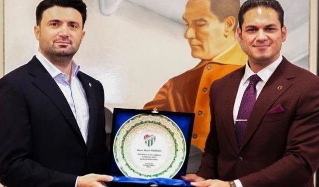 Bursaspor'un 'Yanındayım' kampanyasına Özdilek'ten destek