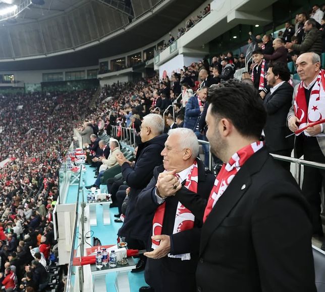 Mustafa Bozbey’den milli takıma Bursa mesajı