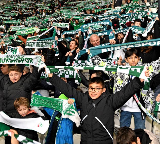 Osmangazi Belediyesi çocukları Bursaspor’la buluşturdu