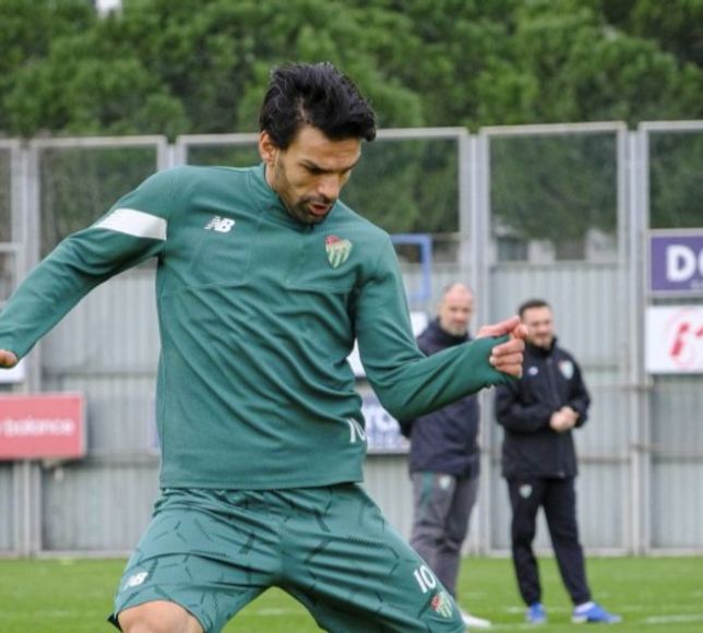 Bursaspor Isparta 32 Spor mesaisini sürdürdü