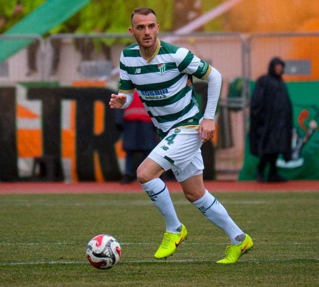 Bursaspor kaptanı Ertuğrul Ersoy baba oldu