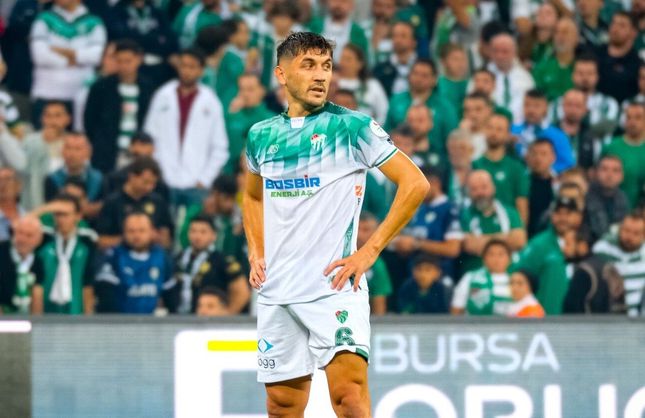 Bursaspor’da Sefa Narin’e iki kulüp talip
