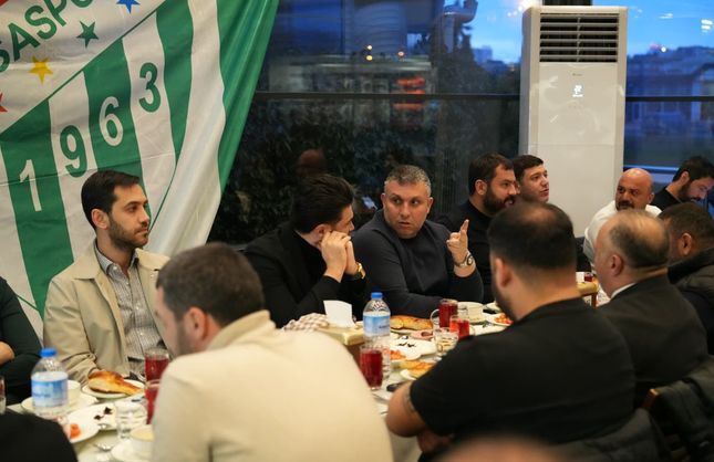 Bursaspor ve Ankaragücü iftar sofrasında buluştu