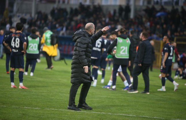 Mustafa Er: Bu kulüpten ekmek yedin terbiyesizlik etme