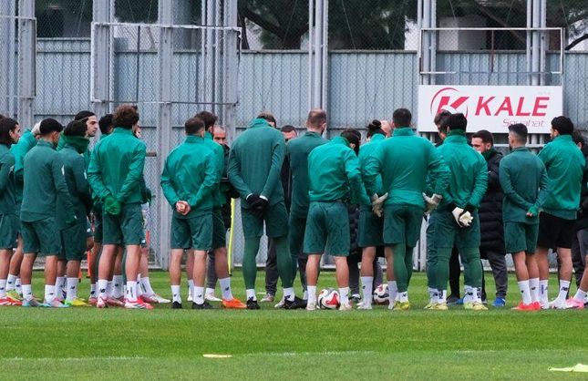 Bursaspor’da Gebzespor hazırlıkları sürüyor