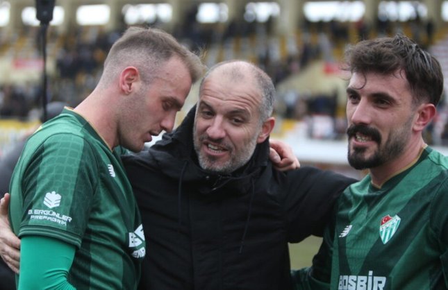 Bursaspor’da Mustafa Er ilk şampiyonluğuna çok yakın
