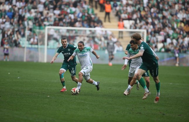 Bursaspor’da iki yıldızdan kritik maç öncesi müjde