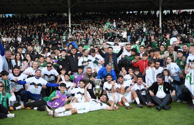 Bursaspor’dan İnegöl Kafkasspor’a şampiyonluk tebriği