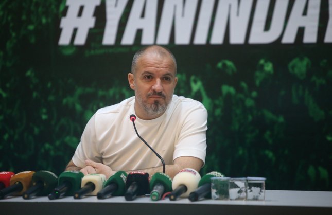 Bursaspor Teknik Direktörü Mustafa Er transfer takvimini açıkladı