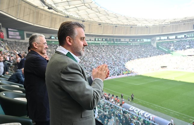 Şahin Biba: "İnanmış bir şehrin zaferi!"