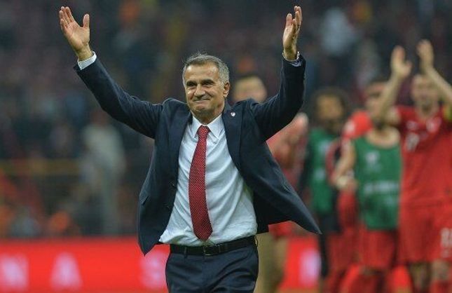Şenol Güneş: Bursaspor’un düşüşü analiz edilmeli