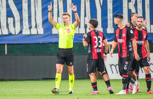 Bursaspor'u yakan hakem Gürcan Hasova'ya Süper Lig'de maç verildi