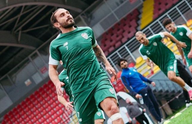 Bursaspor Kayseri'de galibiyete odaklandı