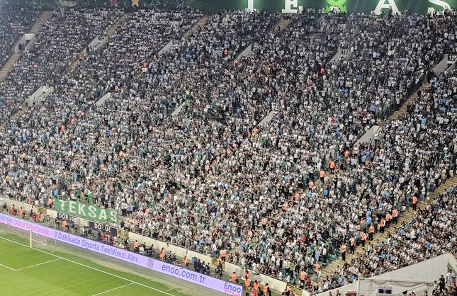 Bursaspor tribünleri 40 bini aştı