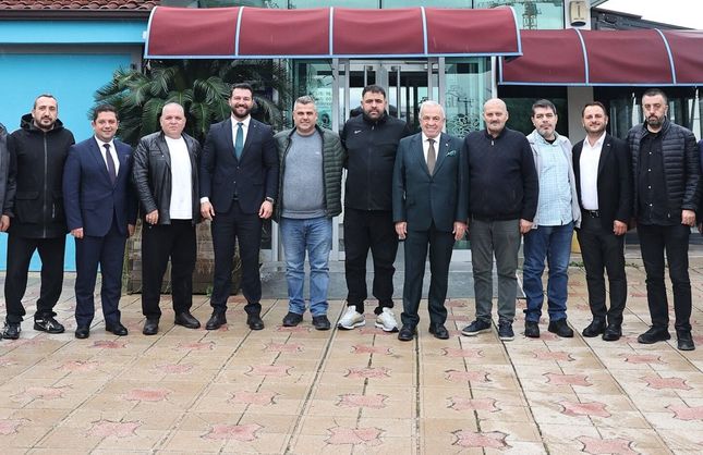 Şadi Özdemir Bursaspor tribün liderleriyle buluştu