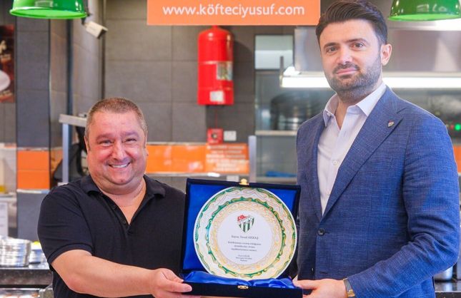 Köfteci Yusuf'tan Bursaspor'a tam destek
