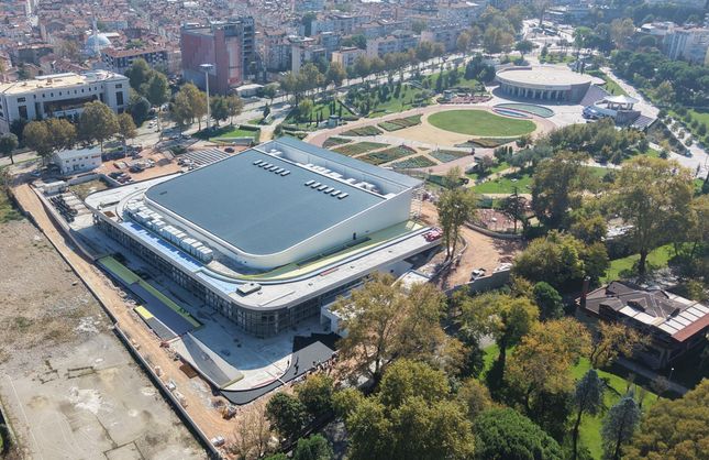 Atatürk Spor Salonu’nda yüzde 80 tamam