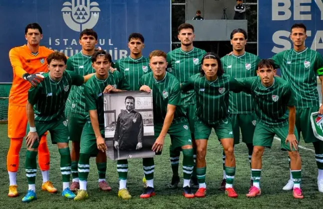 Bursaspor U19 Takımı deplasmanda farka koştu