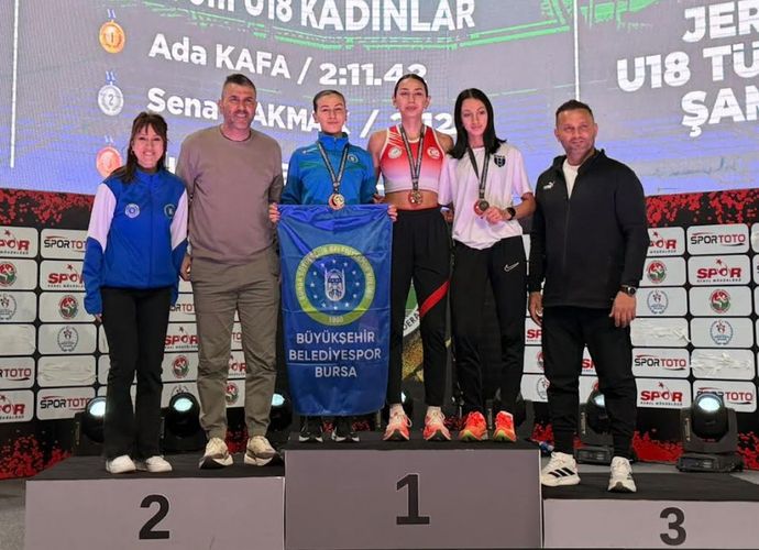 Sena Çakmak Türkiye ikincisi oldu