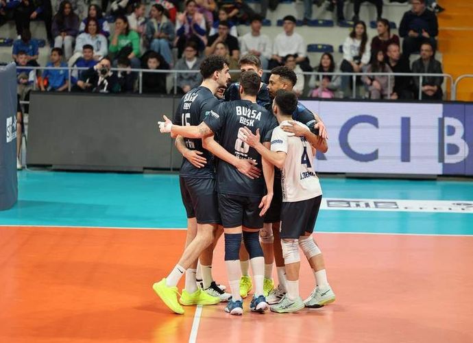 Bursa ekibi Fenerbahçe’yi devirdi