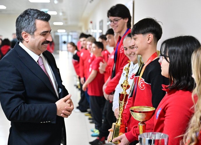 Yıldırım spor yatırımlarıyla milli gurur üretiyor