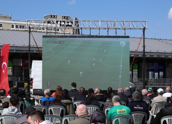 Bursaspor şampiyonluk maçı Osmangazi Meydanı'nda