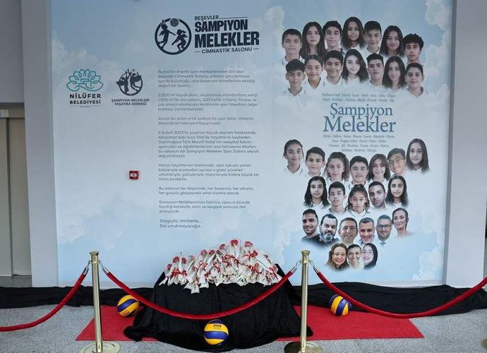 Nilüfer'de Şampiyon Melekler'in adı ölümsüzleşti