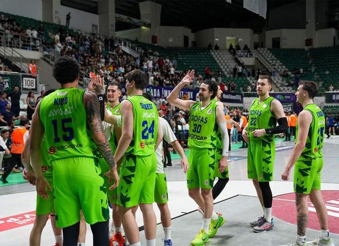 TOFAŞ Sezonu Alex Perez’in sihirli dokunuşuyla kapattı