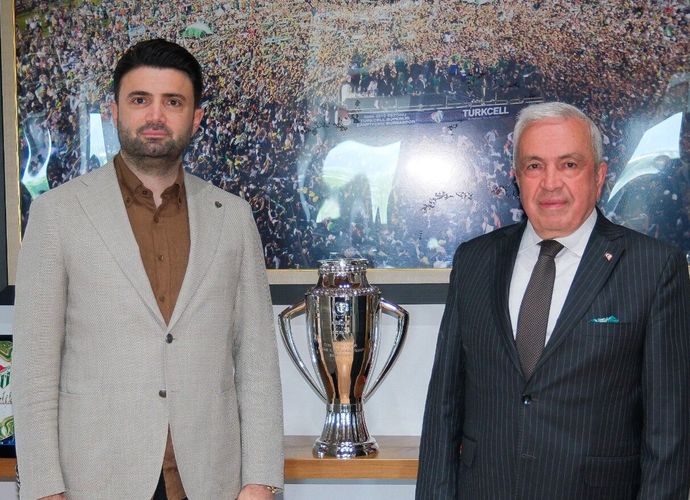 Nilüfer Belediye Başkanı Şadi Özdemir’den Bursaspor’a ziyaret