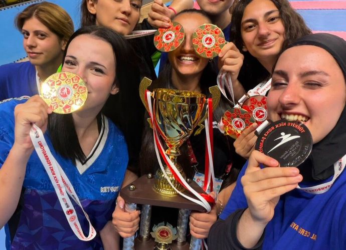 Bursa'dan milli gurur: Gizem Yıldız Dünya Kick Boks Şampiyonası'nda milli takımın başında