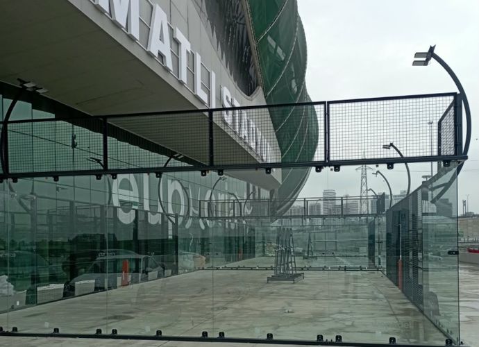 Bursaspor'dan kaçak padel kortuna 3 gün süre