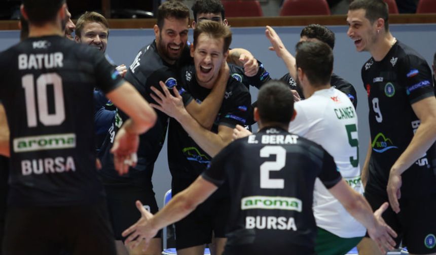 Bursa'nın Efeleri Arkas Spor’u 3-1’le geçti