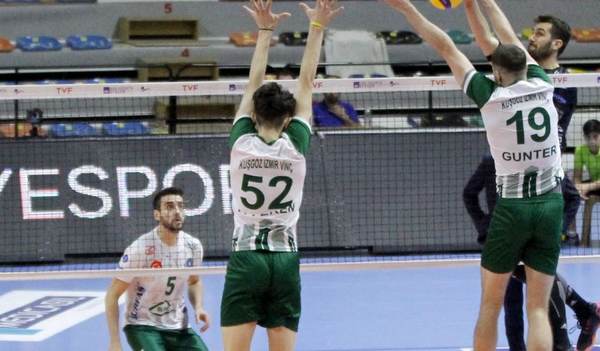 Bursa'nın Efeleri Akkuş Belediyespor'u 3-2 ile geçti