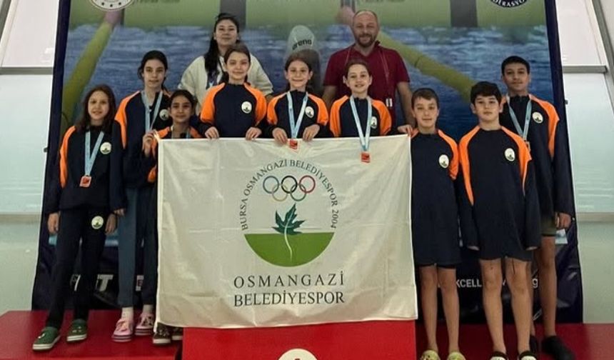 Osmangazi Belediyespor yüzmede Sakarya’da parladı