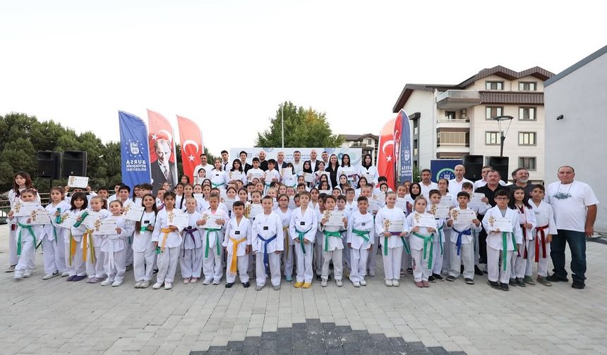 Bursa Büyükşehir Belediyespor’da kuşak terfi coşkusu