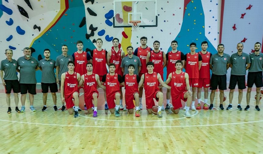 Serhan Kavut, U20 Milli Takım Başantrenörü olarak görevine başladı