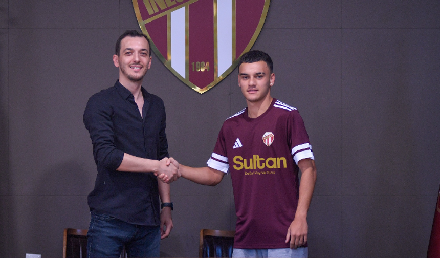 İnegölspor, Taha Recep Cebeci ile 2 yıllık sözleşme imzaladı