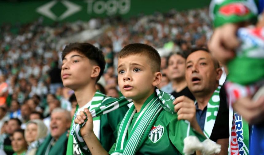 Osmangazi Belediyesi’nden çocuklara Bursaspor sevgisi