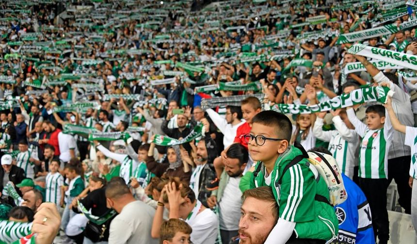 Osmangazi’den minik taraftarlara Bursaspor coşkusu