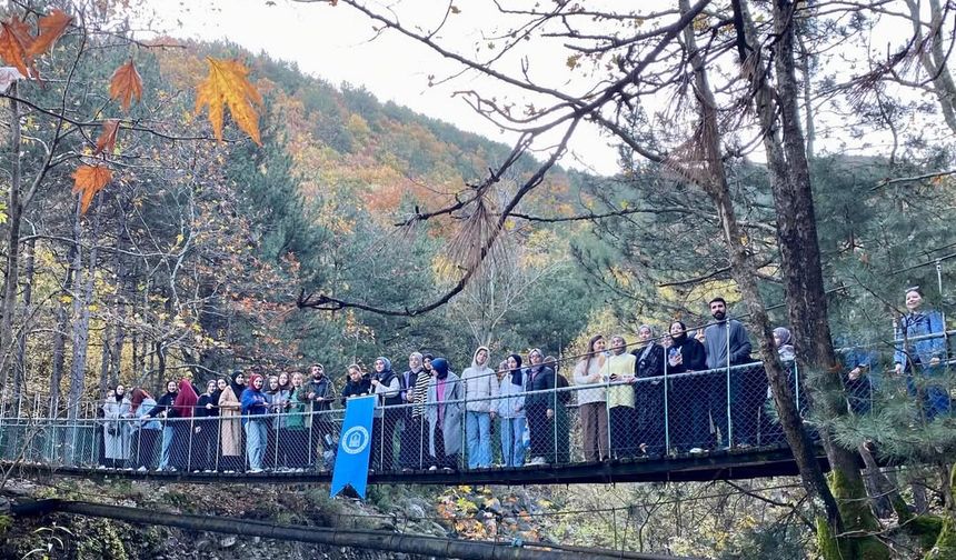 Yıldırım'da gençlerle doğa yürüyüşü