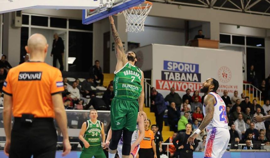 Bursaspor Basketbol son saniyelerde kaybetti