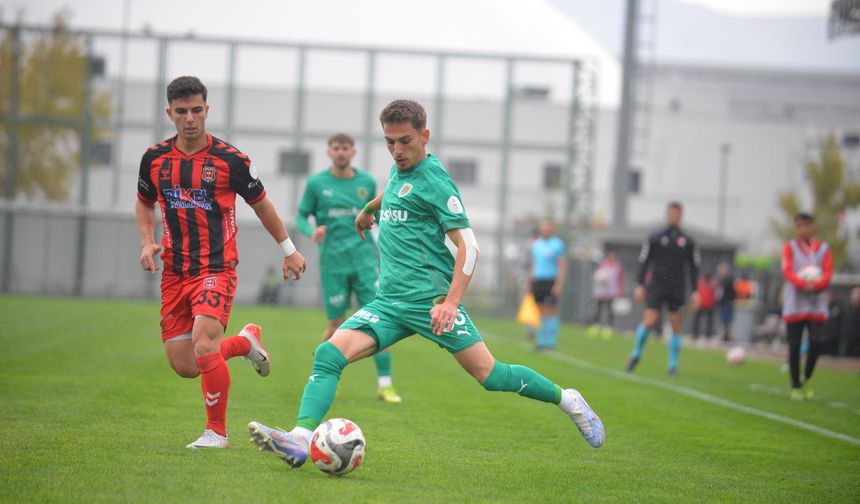 Kestel Çilekspor lider Galata’ya direnemedi