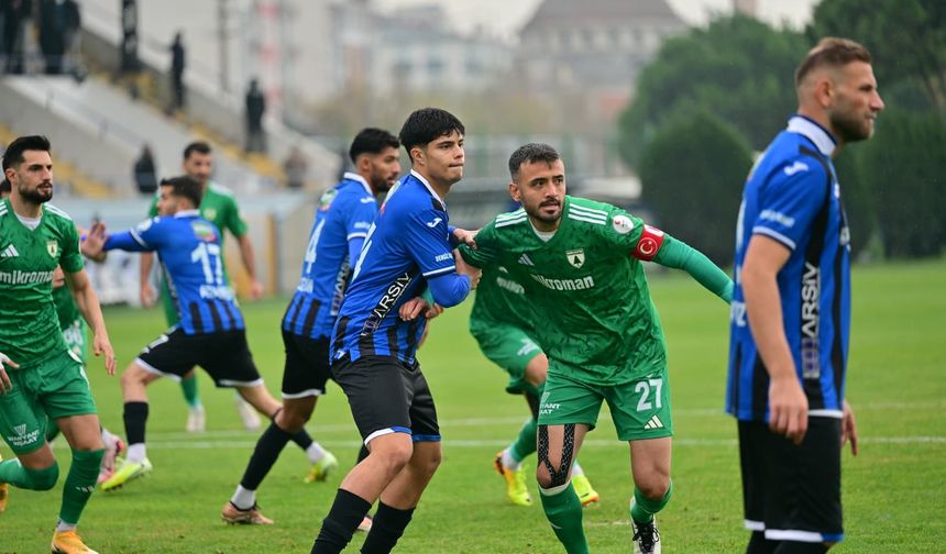 Karacabey Belediyespor sahasında Muğlaspor’a boyun eğdi