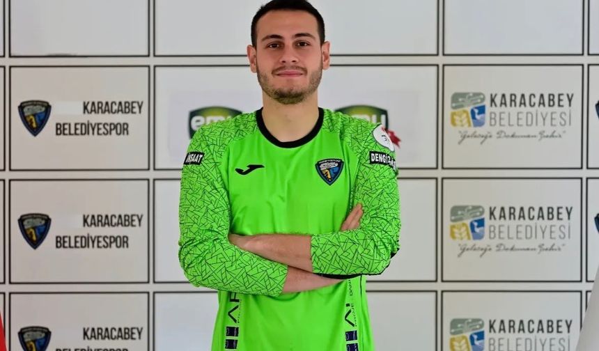 Karacabey Belediyespor kaleyi Deniz Aydın’a emanet etti